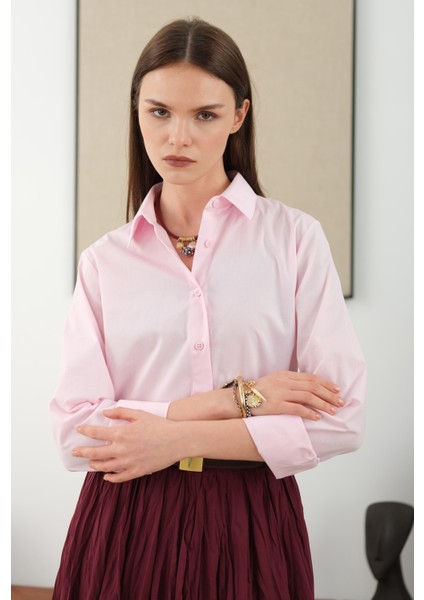 Kısa Fit Gömlek Toz Pembe