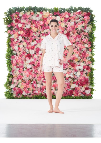 Kadın Yazlık Puantiyeli Önden Düğmeli Şortlu Penye Lycra Pijama Takımı modelleri