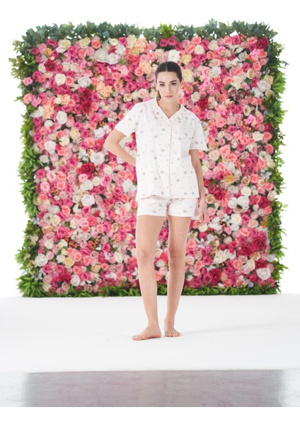 Kadın Yazlık Puantiyeli Önden Düğmeli Şortlu Penye Lycra Pijama Takımı fırsatları