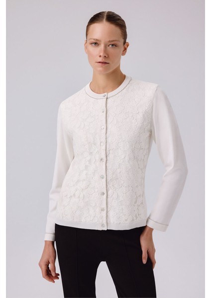 Ekru Dantel Detaylı Düğmeli Kadın Hırka fiyatları