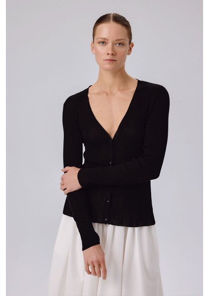 Siyah V Yaka Fitilli Ince Kadın Hırka fiyatları