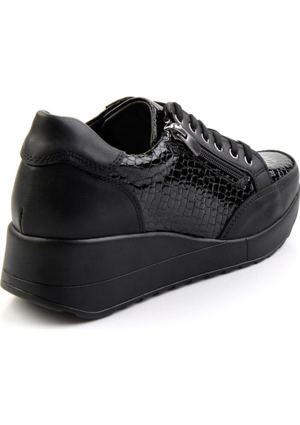 Siyah Leather Kadın Casual Ayakkabı K01586080011 modelleri