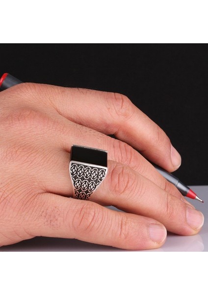 Siyah Onix Taşlı Kral Model 925 Ayar Erkek Gümüş Yüzük modelleri