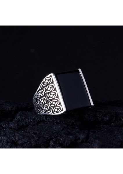 Siyah Onix Taşlı Kral Model 925 Ayar Erkek Gümüş Yüzük indirimleri