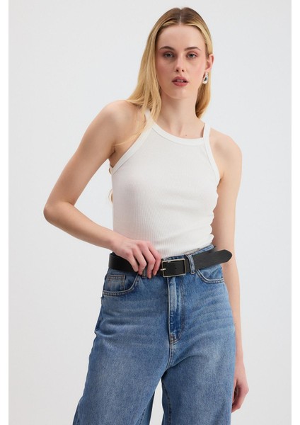 1121 Sıfır Kol Attlet Beyaz fiyatları