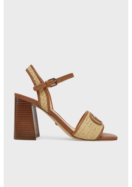 Ganika Logolu Deri Karışımlı Kalın Topuklu Ayakkabı FLJGNKFAB03 Bayan Ayakkabı Fljgnk FAB03 Natu