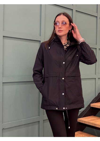 Kadın Fermuarlı Kapşonlu ,çıt Çıt Detaylı Kapama Rüzgarlık-Yağmurluk fırsatları
