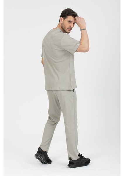 Erkek Pamuklu Takım - Rahat Jogger ve T-Shirt, Günlük Şıklık Için Ideal modelleri