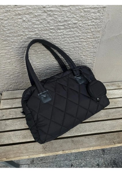 Kadın Ayarlanabilir Askılı Içi Astarlı Büyük Boy Puf Çanta