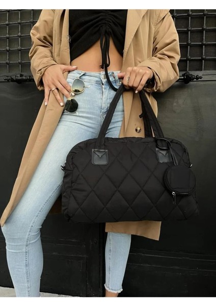 Kadın Ayarlanabilir Askılı Içi Astarlı Büyük Boy Puf Çanta fiyatları