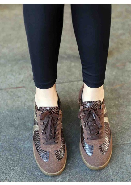 Selinda Kahve Süet Baskılı Kauçuk Taban Bağcıklı Kadın Sneaker Ayakkabı