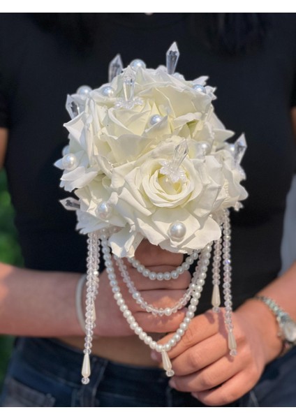Gelin Buketi ve Damat Yaka Çiçeği ( Düğün, Nişan, Nikah Buketi, Yapay Çiçek, Kristal El Buketi ) fırsatları