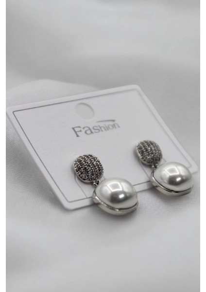 Yeni Sezon Kare Inci Model Zirkon Taşlı Çivi Kadın Küpe fiyatları