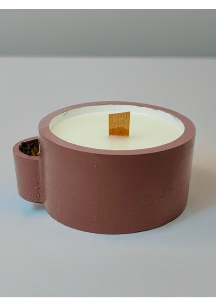 Kibritlikli Dokulu Büyük Mum