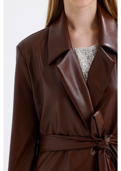 Astarlı Beli Kuşaklı Apoletli Suni Deri Trençkot Pardüsü Çikolata fırsatları