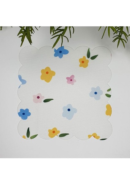 Pastel Çıtır Çiçek Baskılı Lazer Kesim Kumaş Kokteyl Peçetesi 1 Adet
