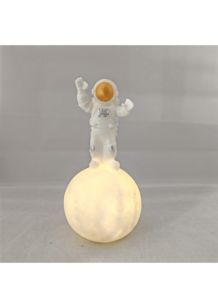 Astronot Şekilli Pilli Gece ve Masa Lambası BigTrendStore