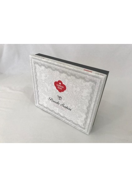 Mulvxurg URG02 3D Nakışlı Çift Kişilik Saten Nevresim Takımı Perla Beyaz (Mulvix)