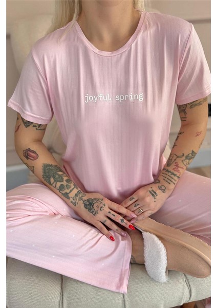 Pembe Spring Desenli Kısa Kollu Marlenka Kadın Pijama Takımı indirimleri