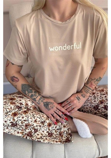 Bej Wonderful Desenli Kısa Kollu Örme Kadın Pijama Takımı indirimleri