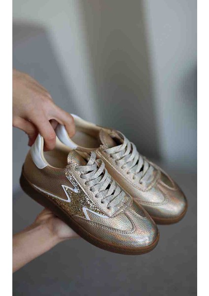 Laura Gold Cilt Sim Taş Detaylı Kadın Sneaker Ayakkabı