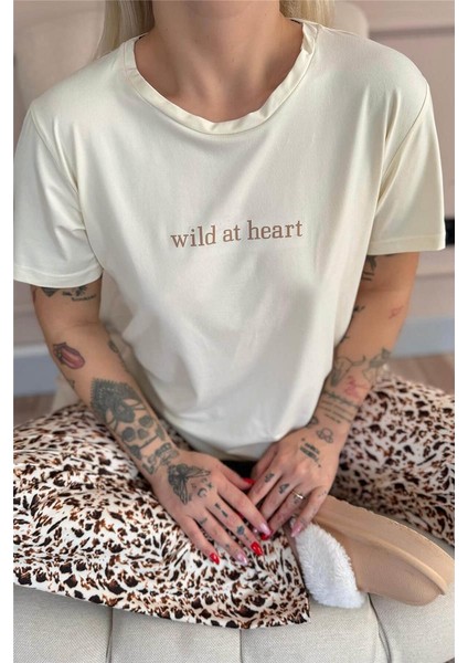 Krem Wild At Heart Desenli Kısa Kollu Örme Kadın Pijama Takımı indirimleri