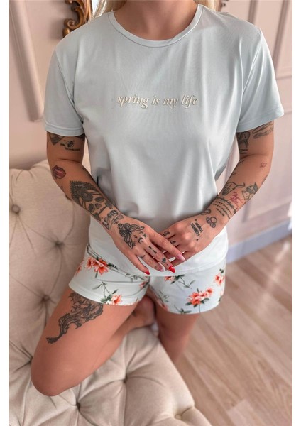 Su Yeşili Spring Is My Life Desenli Kısa Kollu Şortlu Örme Kadın Pijama Takımı indirimleri