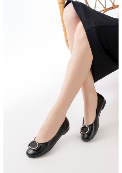 İNF-325 Siyah Tokalı Aksesuarlı Günlük Kadın Babet fiyatları