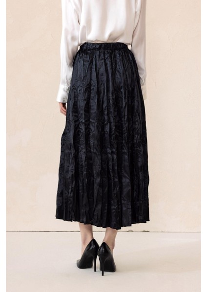 Beli Lastikli Kırışık Saten Etek Siyah 7059 indirimleri