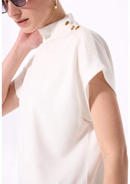 Dik Yaka Düz Kırık Beyaz Kadın T-Shirt F5SL-TST0186 fırsatları