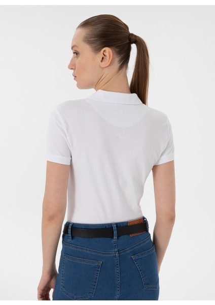 Polo Yaka Beyaz Kadın T-Shirt TP0125 indirimleri
