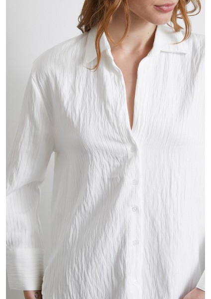 Geniş Manşetli Çizgili Gömlek Beyaz fiyatları