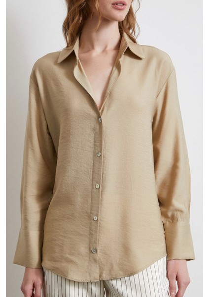 Kraşlı Saten Gömlek Bej indirimleri