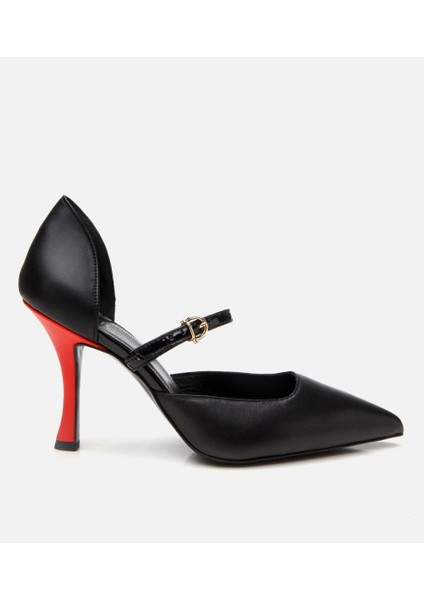 01AYH309050A100 KADIN Rugan Deri Kemerli Stiletto