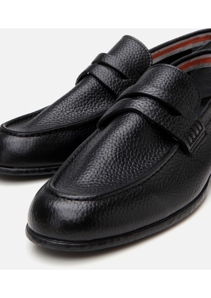 02AYH305460A100 ERKEK Deri Siyah Ultra Hafif Tabanlı Loafer