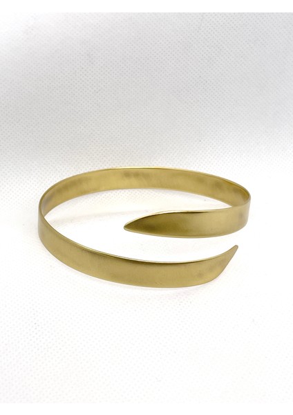 Sade ve Şık Arm-Cuff Pazu Bilekliği