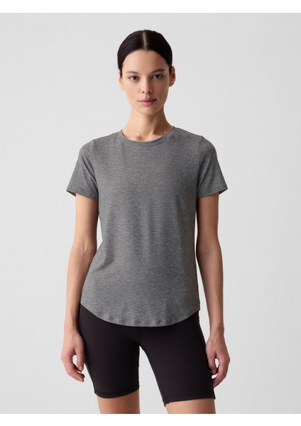 Kadın Gri GapFit Breathe T-Shirt
