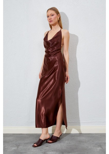 Kadın Kahve Degaje Yaka Saten Uzun Elbise