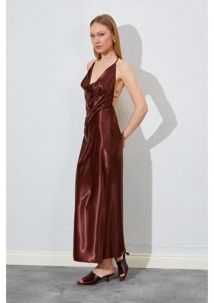 Kadın Kahve Degaje Yaka Saten Uzun Elbise modelleri