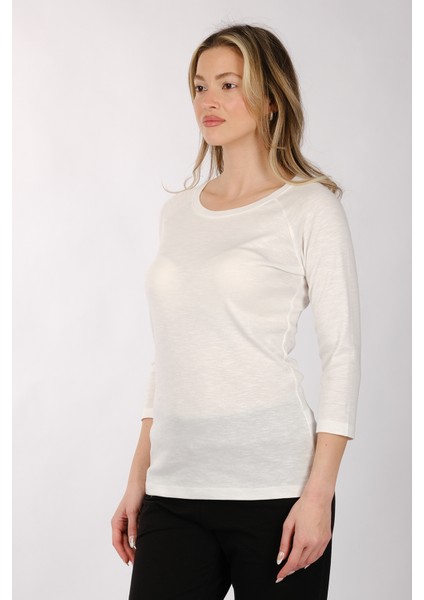 Minimalist 3/4 Kol Yuvarlak Yaka Kadın T-Shirt - Günlük Şıklık fırsatları