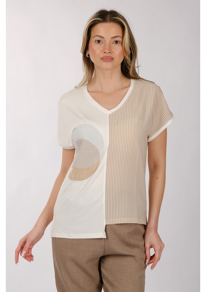 Daıdo Minimalist V Yaka Kadın T-Shirt - Kısa Kol Günlük