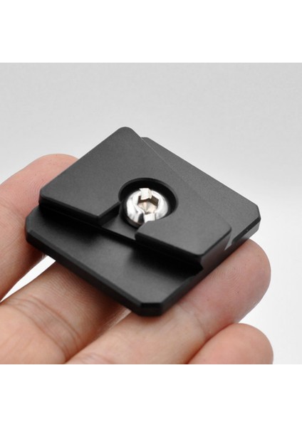 V Montajlı Pil Hızlı Bırakma Plakası Adaptörü Taşınabilir Tek Panel 1/4in Vida Deliği Gimbals Için Kamera Aksesuarları Siyah (Yurt Dışından) fırsatları