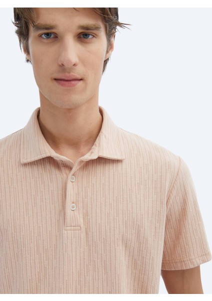 Somon Desenli Polo Yaka Pamuk Karışımlı T-Shirt fırsatları