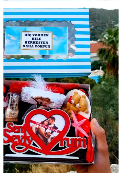 Doğum Günü Yıl Dönümü Sürpriz Hediyesi Sevgiliye Eşe Kız Arkadaşa Mavi Kutuda Hediyeler 1MINI6LÜKS9 fiyatları