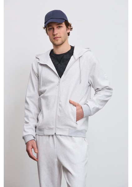 Fermuarlı Kapüşonlu Teknik Sweatshirt