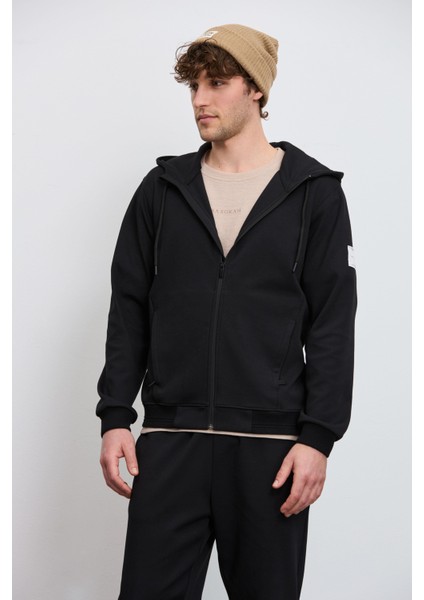 Fermuarlı Kapüşonlu Teknik Sweatshirt