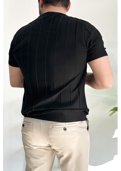 Erkek Bisiklet Yaka Desenli Tişört Siyah Edw260