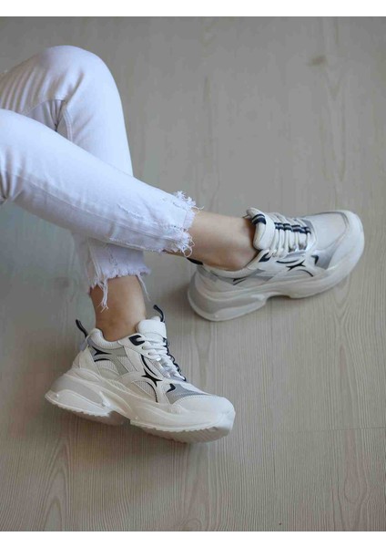 Cruz Beyaz Cilt Gümüş Desenli File Detaylı Kadın Sneaker Ayakkabı fiyatları