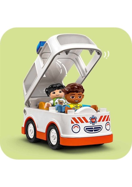Çocuk LEGO Duplo Ambulans ve Sürücü 10447 modelleri