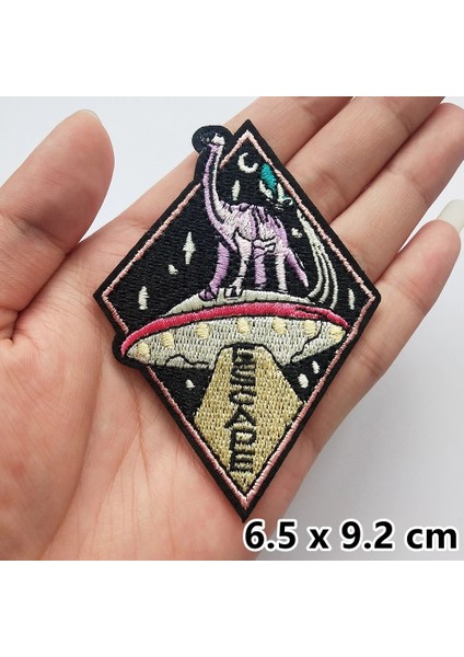NO.970 Stili Moda Ay Çıkartmaları Nakış Yamaları Balina Dıy Demir On Patch Işlemeli Yamalar Rozet Aplikler Giyim Sırt Çantası Için (Yurt Dışından)